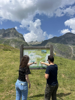 Randonnée : Col des Fontaines (2481m)_Saint-Colomban-des-Villards - © Office de Tourisme Espace Glandon Randonnée : Col des Fontaines (2481m)_Saint-Colomban-des-Villards