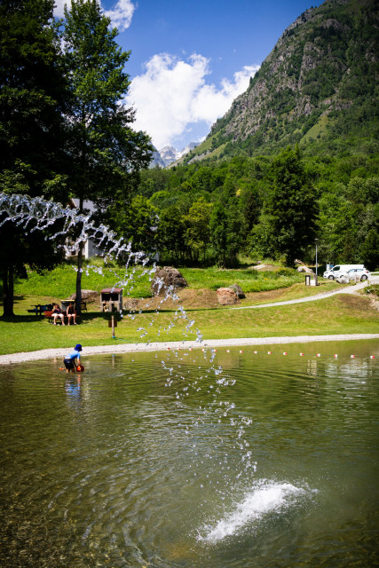Water pond_Saint-Colomban-des-Villards