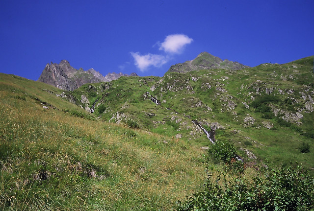 Hiking : La Combe des Roches - Circuit de l'Orselle (1719m)_Saint-Colomban-des-Villards Hiking : La Combe des Roches - Circuit de l'Orselle (1719m)_Saint-Colomban-des-Villards
