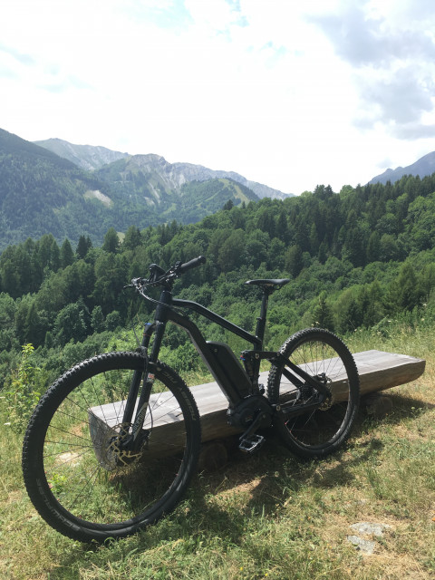 VTT Boucle des Charrières_Saint-Alban-des-Villards - © Office de Tourisme espace Glandon VTT Boucle des Charrières_Saint-Alban-des-Villards