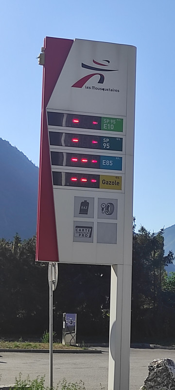 Intermarché station service
