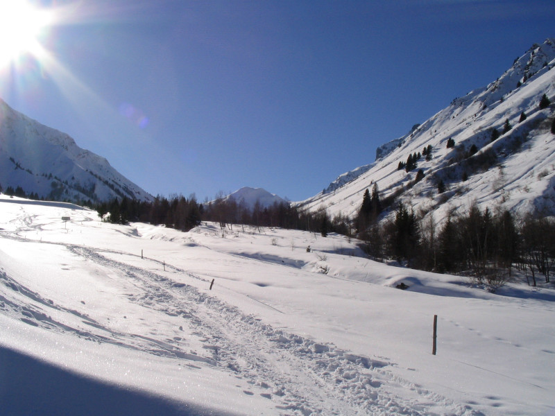 Snowshoeing route: Pont de Lachal - L’Echet_Saint-Colomban-des-Villards - © OT Espace Glandon Snowshoeing route: Pont de Lachal - L’Echet_Saint-Colomban-des-Villards