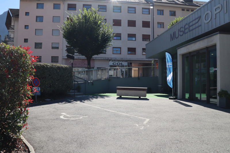 Opinel Museum courtyard - © OT MCM Opinel Museum courtyard