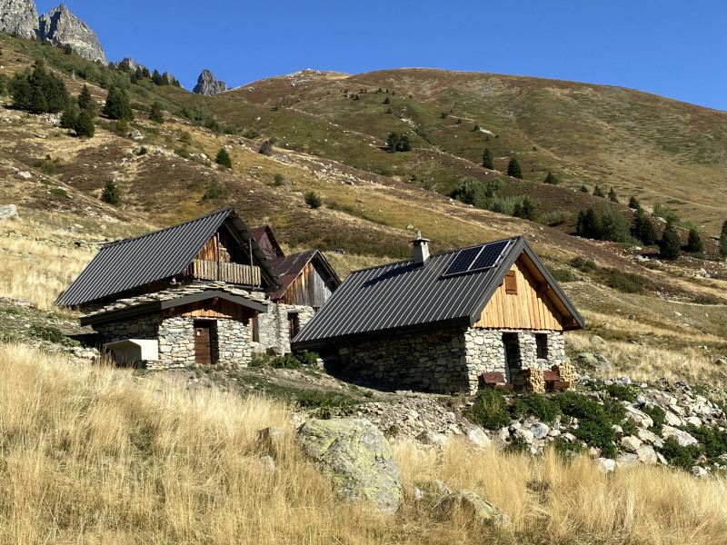 Shepherd's hut -Buyant_Saint-Colomban-des-Villards