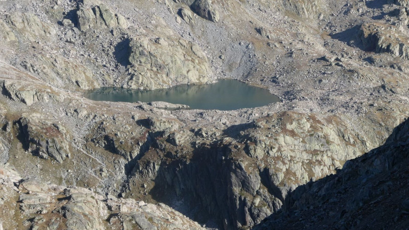 Lac de la Croix vue du col Lac de la Croix vue du col