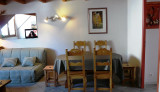 102 ST COL 020.JPG