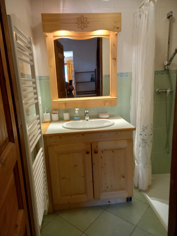 Gîte du Père-Fils - Appartement 4 personnes._Saint-Colomban-des-Villards - © Gîte du Père-Fils Gîte du Père-Fils - Appartement 4 personnes._Saint-Colomban-des-Villards